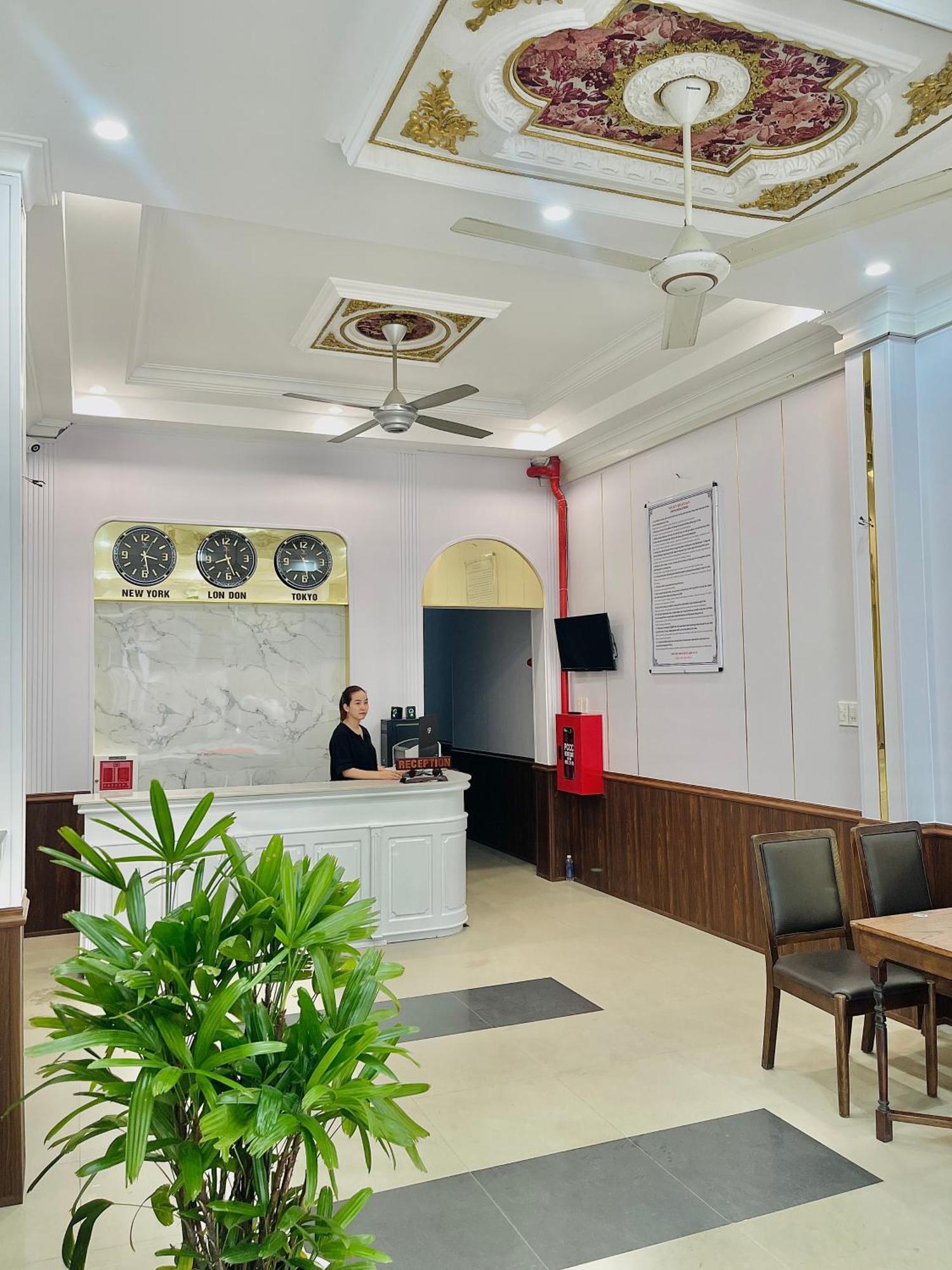 Amy Hotel Hue Exterior foto