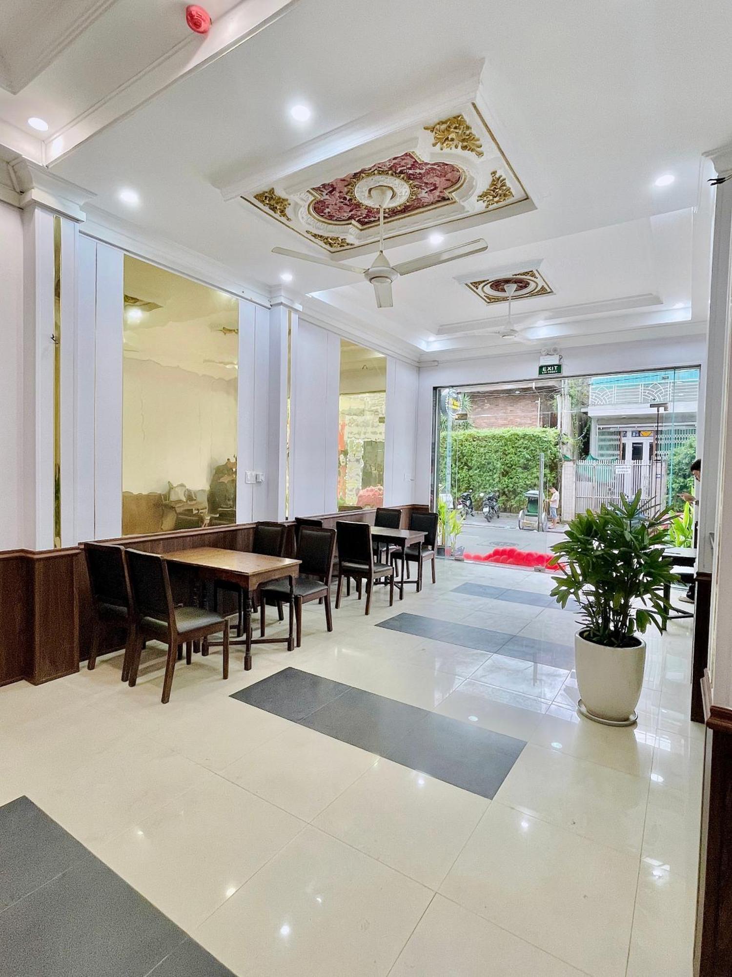 Amy Hotel Hue Exterior foto